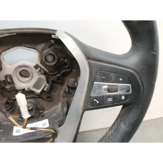 Volante para Bmw 1 (F40)