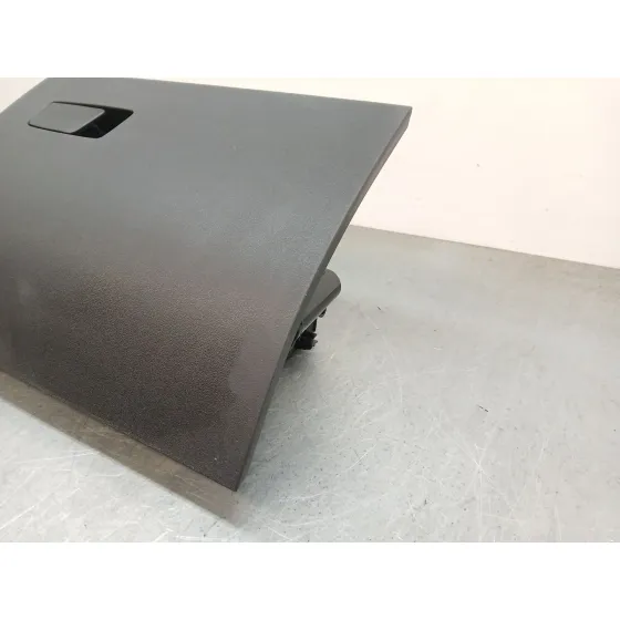Guantera para Omoda 5