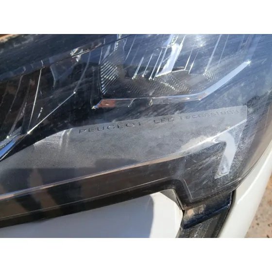 Faro Izquierdo para Peugeot 3008 Ii Suv (Mc_, Mr_, Mj_, M4_)