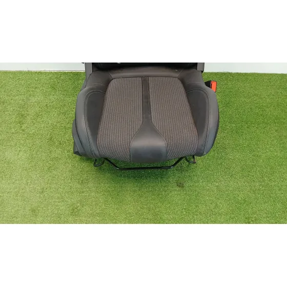 Asiento Delantero Derecho para Peugeot 3008 Ii Suv (Mc_, Mr_, Mj_, M4_)