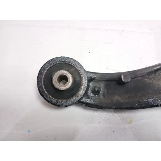 Brazo Suspension Inferior Delantero Derecho para Renault Master Kasten