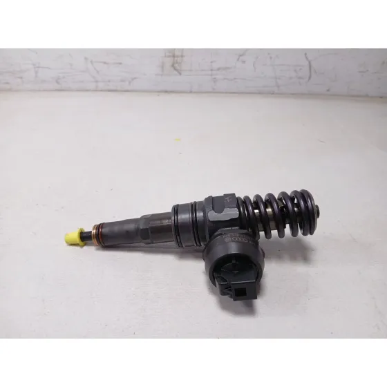 Inyector para Volkswagen Polo (9N3)