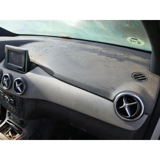 Salpicadero para Mercedes-Benz Clase B Sports Tourer (W246, W242)