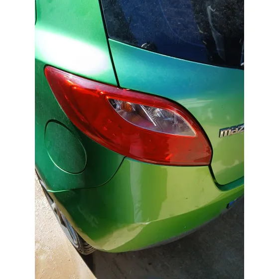 Piloto Trasero Izquierdo para Mazda 2 (De_, Dh_)