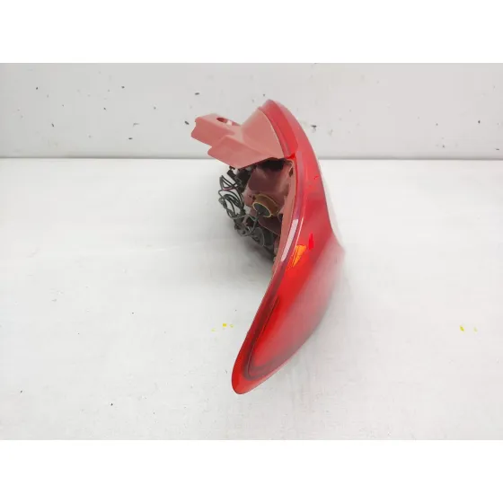 Piloto Trasero Izquierdo para Mazda 2 (De_, Dh_)