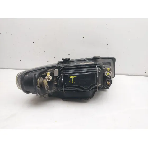 Faro Izquierdo para Seat Leon (1M1)