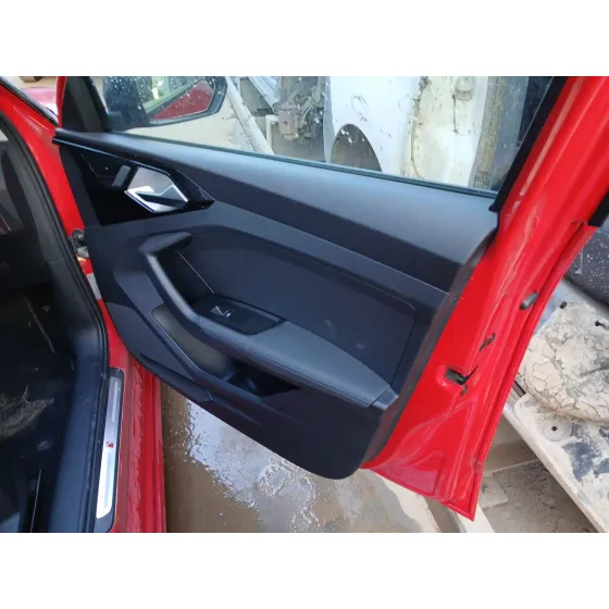 Guarnecido Puerta Delantera Derecha para Audi A1 Sportback (Gba)
