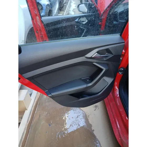 Guarnecido Puerta Trasera Izquierda para Audi A1 Sportback (Gba)