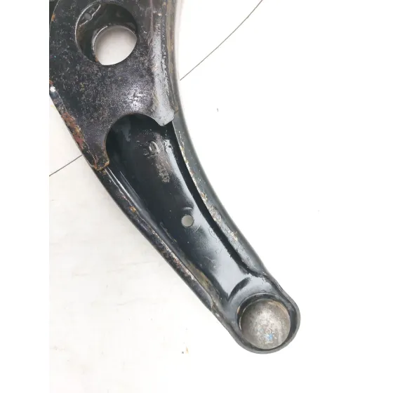 Brazo Suspension Inferior Delantero Derecho para Mitsubishi Lancer Sportback (Cx)
