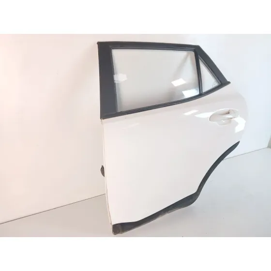 Puerta Trasera Izquierda para Kia Stonic (Yb)