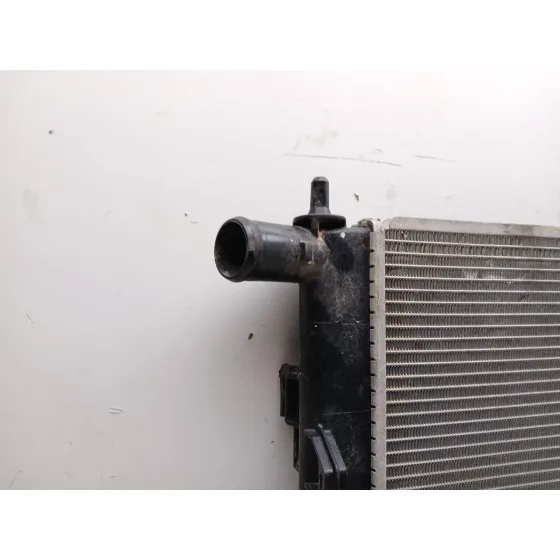 Radiador Agua para Kia Stonic (Yb)