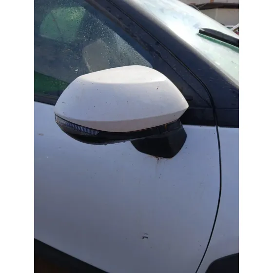 Retrovisor Derecho para Toyota Yaris Cross (Mxp_)