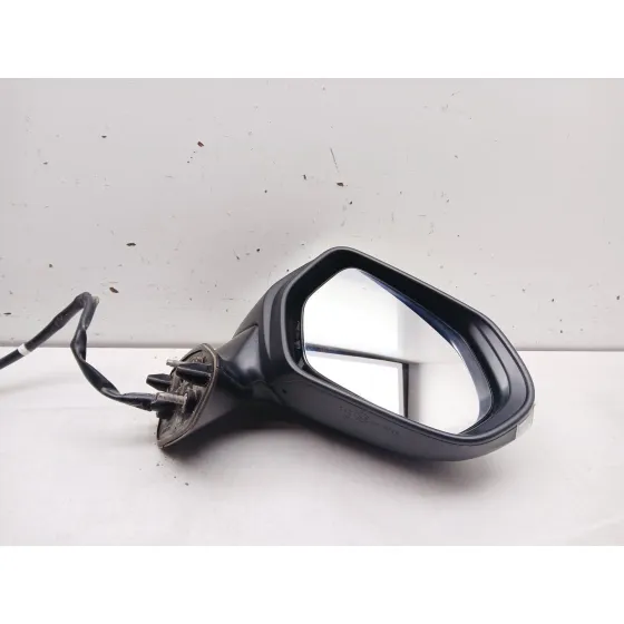 Retrovisor Derecho para Toyota Yaris Cross (Mxp_)