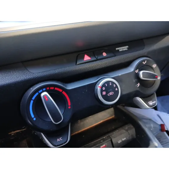 Mando Calefaccion / Aire Acondicionado para Kia Stonic (Yb)