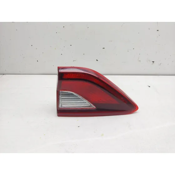 Piloto Trasero Derecho Interior para Kia Stonic (Yb)