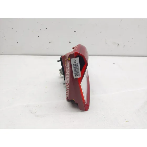 Piloto Trasero Derecho Interior para Kia Stonic (Yb)