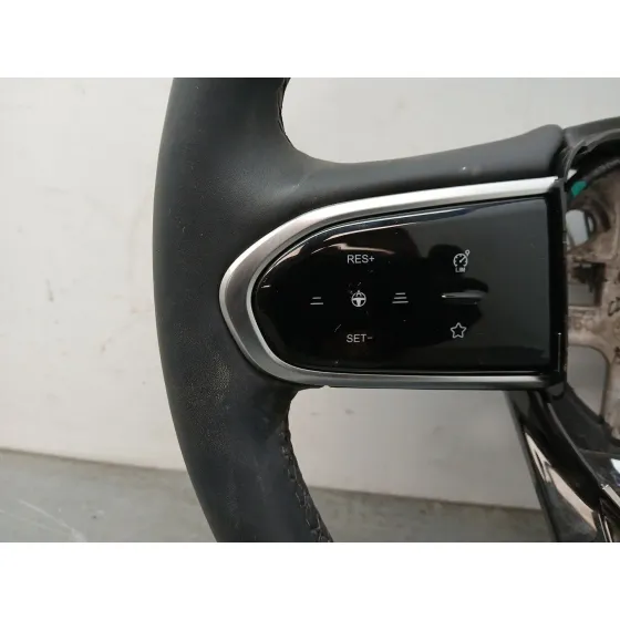 Volante para Omoda 5