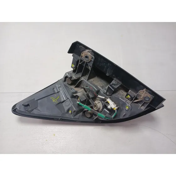 Piloto Trasero Derecho para Honda Hr-V (Ru)