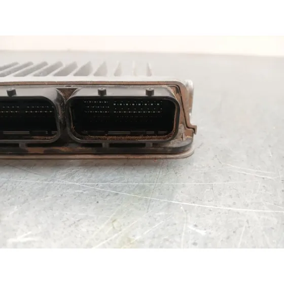 Centralita Motor Uce para Toyota Yaris (_P13_)