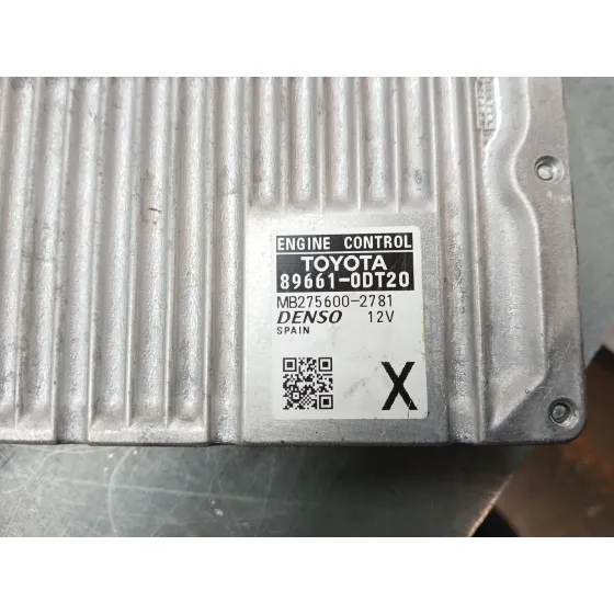 Centralita Motor Uce para Toyota Yaris (_P13_)