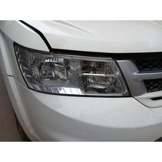 Faro Derecho para Fiat Freemont (345_)