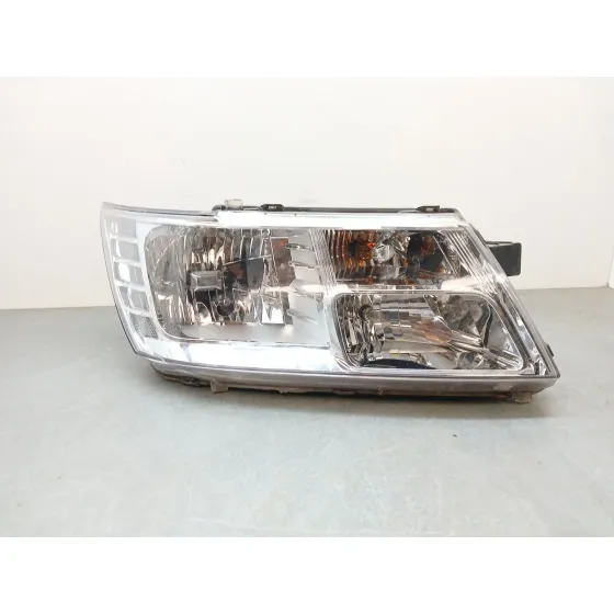 Faro Derecho para Fiat Freemont (345_)