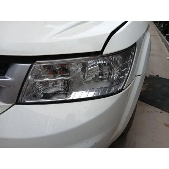 Faro Izquierdo para Fiat Freemont (345_)