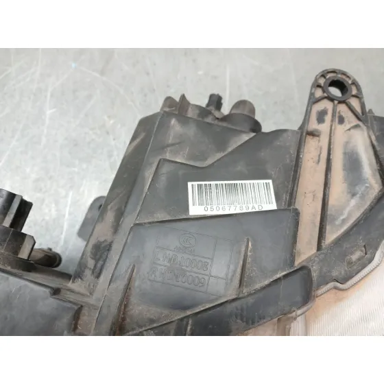 Faro Izquierdo para Fiat Freemont (345_)