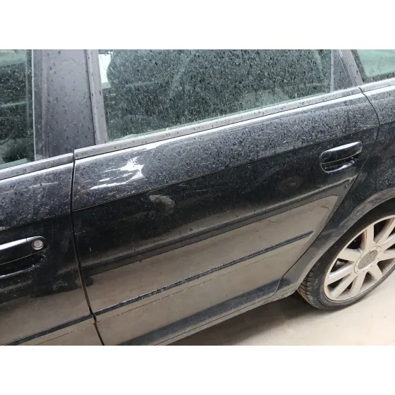 Puerta Trasera Izquierda para Audi A3 (8P1)