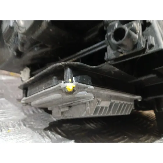 Faro Izquierdo para Mercedes-Benz Gla (H247)