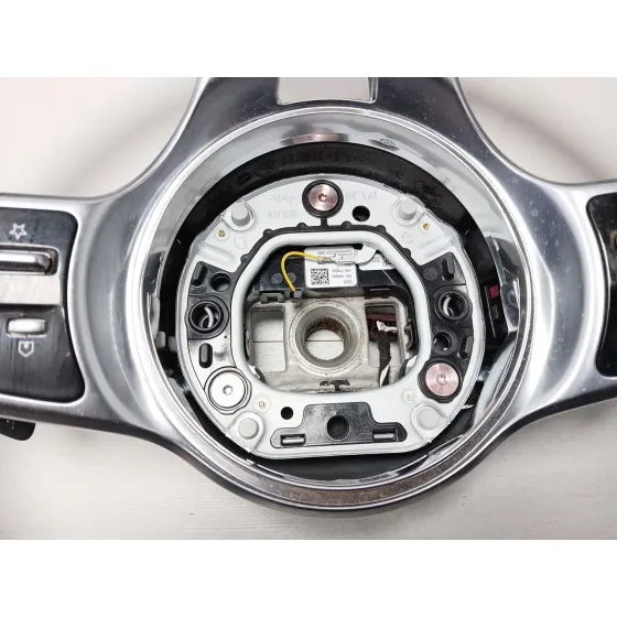Volante para Mercedes-Benz Gla (H247)