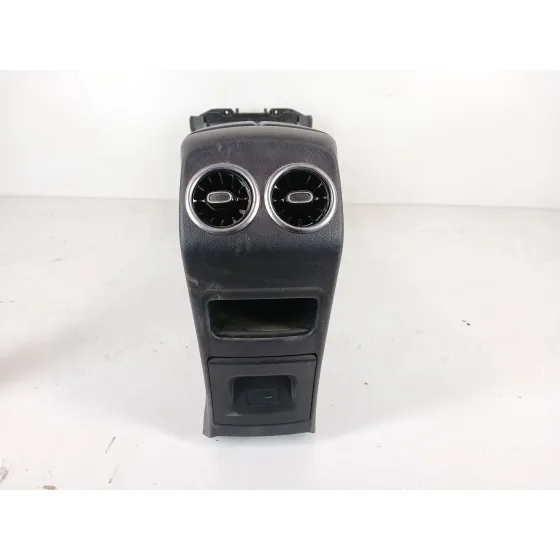 Apoyabrazos Central para Mercedes-Benz Gla (H247)