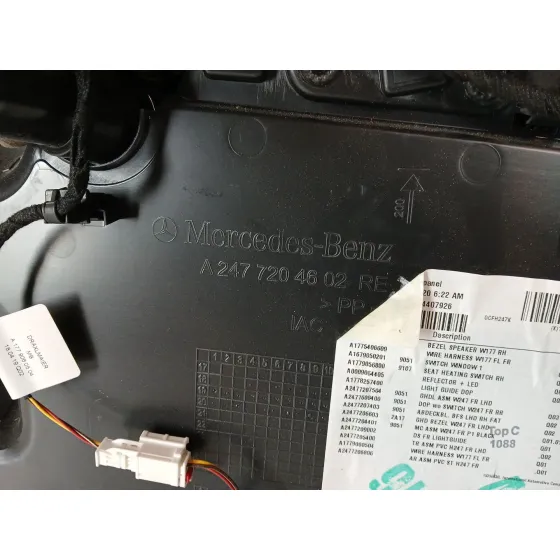 Guarnecido Puerta Delantera Derecha para Mercedes-Benz Gla (H247)