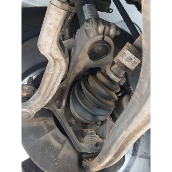 Mangueta Delantera Izquierda para Mercedes-Benz Gla (H247)