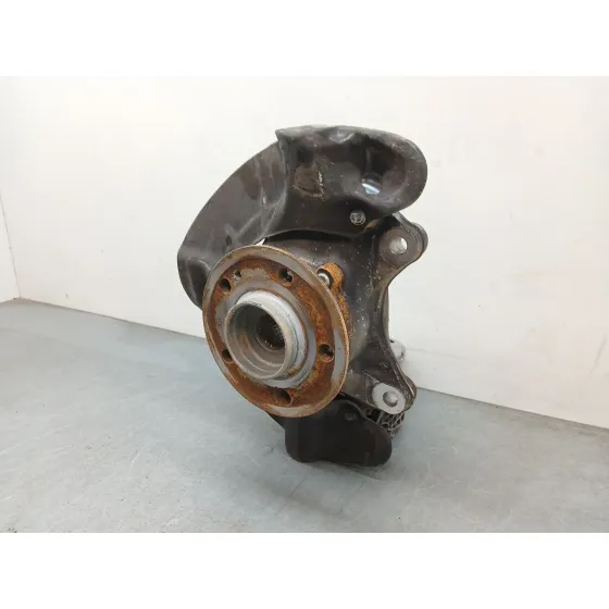 Mangueta Delantera Izquierda para Mercedes-Benz Gla (H247)