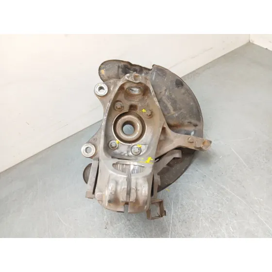 Mangueta Delantera Izquierda para Mercedes-Benz Gla (H247)