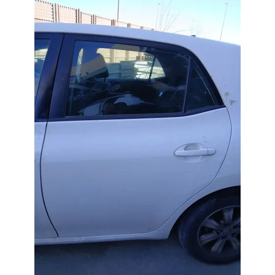 Puerta Trasera Izquierda para Toyota Auris (_E15_)