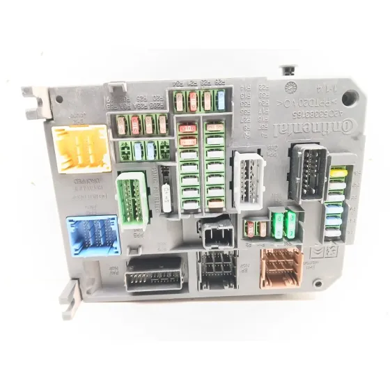 Caja Reles / Fusibles para Peugeot 308 Sw