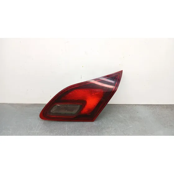 Piloto Trasero Derecho Interior para Opel Astra J (P10)
