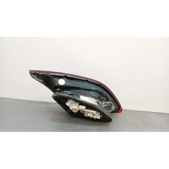 Piloto Trasero Derecho Interior para Opel Astra J (P10)