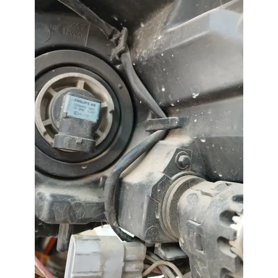 Faro Derecho para Subaru Tribeca (B9)