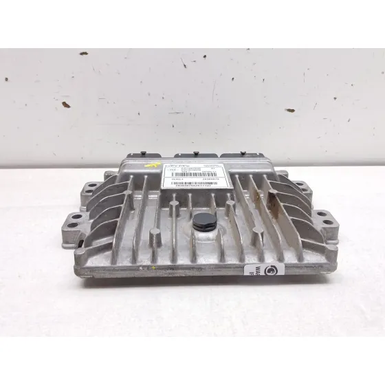 Centralita Motor Uce para Dacia Sandero (Bs_)