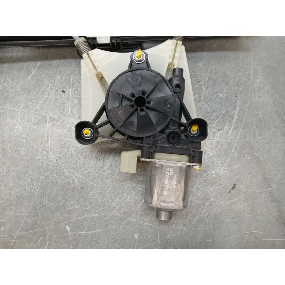 Elevalunas Delantero Izquierdo para Volkswagen T-Roc (A11, D11)