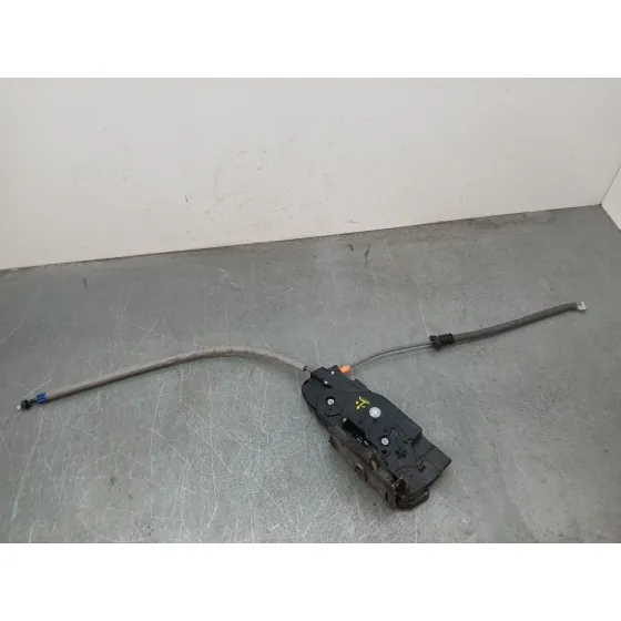 Cerradura Puerta Delantera Izquierda para Mercedes-Benz Gla (H247)