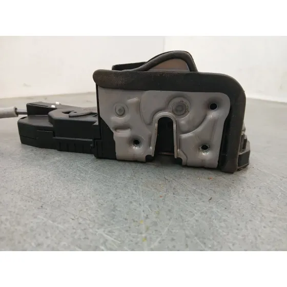 Cerradura Puerta Delantera Izquierda para Mercedes-Benz Gla (H247)