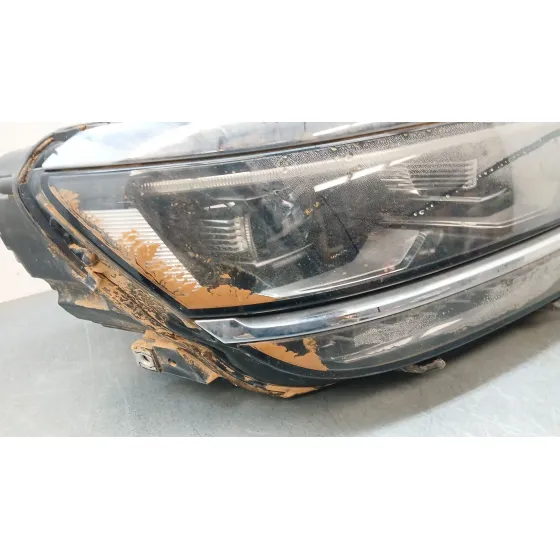 Faro Derecho para Volkswagen Tiguan (Ad1, Ax1)