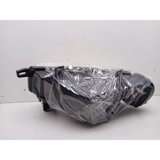 Faro Derecho para Renault Master Bus
