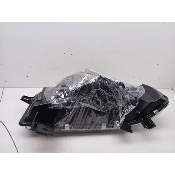 Faro Derecho para Renault Master Bus