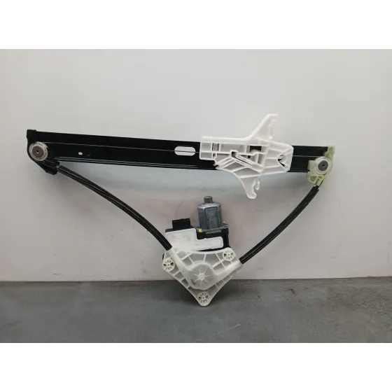 Elevalunas Trasero Derecho para Volkswagen T-Roc (A11, D11)