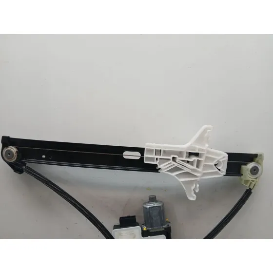 Elevalunas Trasero Derecho para Volkswagen T-Roc (A11, D11)